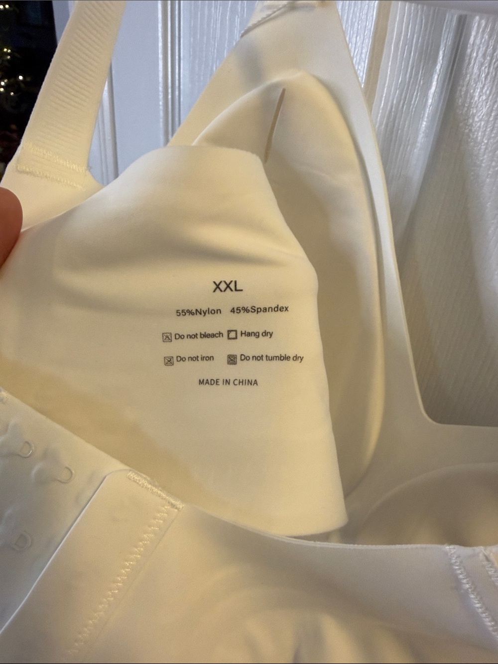 Smooth White T-Shirt Bra - Seamless Support - Picture 6 of 6